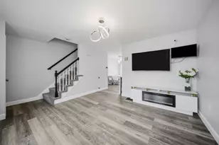 111 Cambridge St, Lawrence, MA 01843 - Photo 9