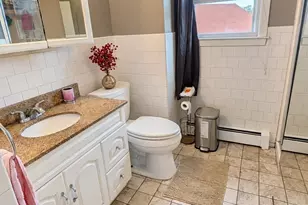 9 Summit Ave, Saugus, MA 01906 - Photo 19