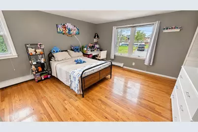 9 Summit Ave, Saugus, MA 01906 - Photo 17