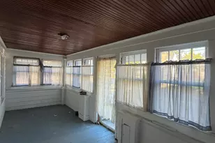 148 Denver St, Springfield, MA 01109 - Photo 29