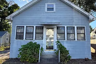 148 Denver St, Springfield, MA 01109 - Photo 1