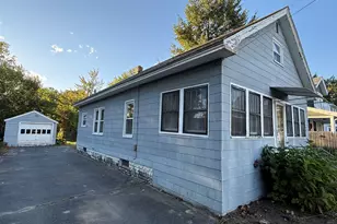 148 Denver St, Springfield, MA 01109 - Photo 3