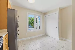 330 Sunderland Rd, Worcester, MA 01604 - Photo 5