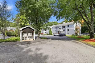 330 Sunderland Rd, Worcester, MA 01604 - Photo 23