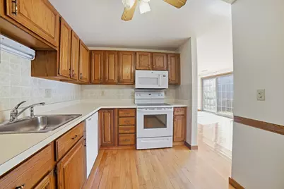 2 Ladyslipper Ln #3, Auburn, MA 01501 - Photo 7