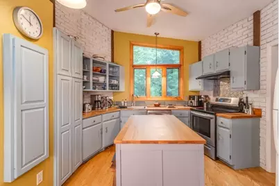 76 Stony Hill Rd, Amherst, MA 01002 - Photo 3