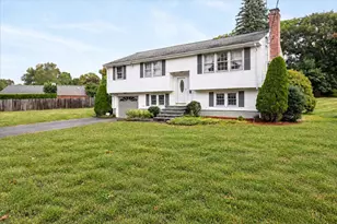 54 Apple D’Or Rd, Framingham, MA 01701 - Photo 3