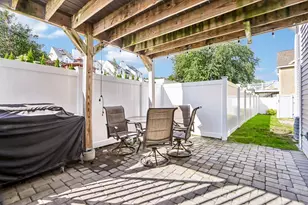 259 Oakwood Ave, Revere, MA 02151 - Photo 47