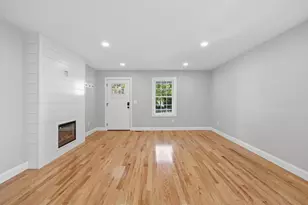 16 King St, Fitchburg, MA 01420 - Photo 5