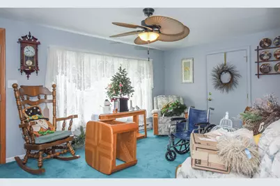39 East Capitol Street, Methuen, MA 01844 - Photo 5