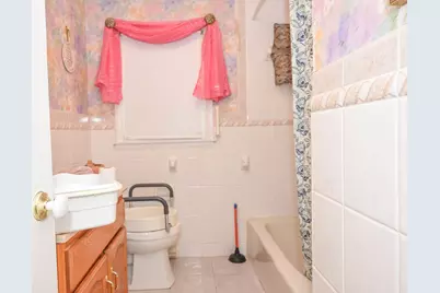 39 East Capitol Street, Methuen, MA 01844 - Photo 9