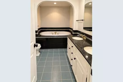 45 Shawsheen Rd #22, Bedford, MA 01730 - Photo 11