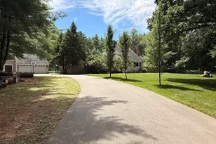 35 Beach St, Middleborough, MA 02346 - Photo 3