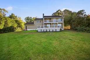 126 Barry St, Agawam, MA 01030 - Photo 5