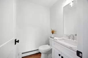 126 Barry St, Agawam, MA 01030 - Photo 19