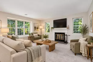 303 Ridgefield Cir, Clinton, MA 01510 - Photo 5