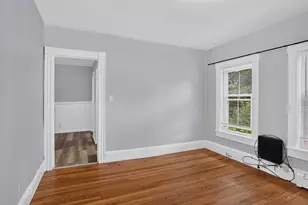 17 R Warren Ave, Chelmsford, MA 01824 - Photo 3