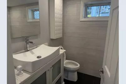 130 Lisle St, Braintree, MA 02184 - Photo 25