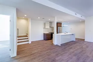 40 Fisher Ave, Boston, MA 02120 - Photo 5