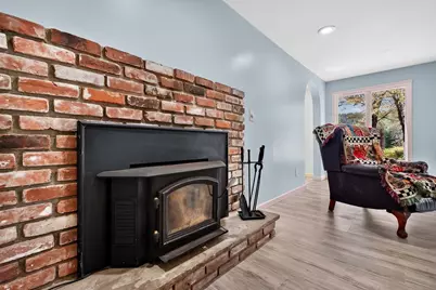377 Tully Rd, Orange, MA 01364 - Photo 9