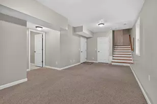 103 Commonwealth Ave, Worcester, MA 01604 - Photo 27