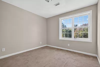 103 Commonwealth Ave, Worcester, MA 01604 - Photo 25