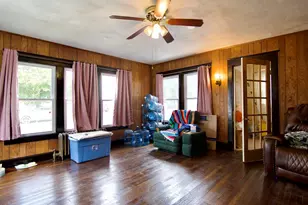 55 Hampden St, Springfield, MA 01151 - Photo 3
