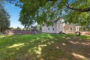87 River St, Middleborough, MA 02346 - Photo 9