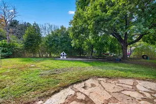 87 River St, Middleborough, MA 02346 - Photo 11