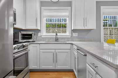 10 Allen Ct #1, Somerville, MA 02143 - Photo 5