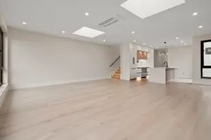 152 W 3rd, Boston, MA 02127 - Photo 5