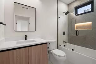 152 W 3rd, Boston, MA 02127 - Photo 7