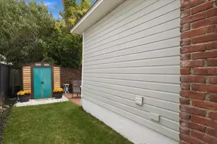 94 Packard Ave, Hull, MA 02045 - Photo 21