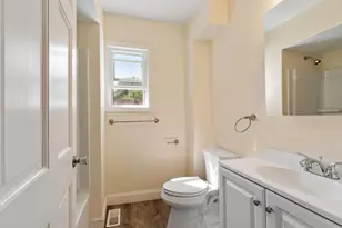 36 Marble St, Stoneham, MA 02180 - Photo 21