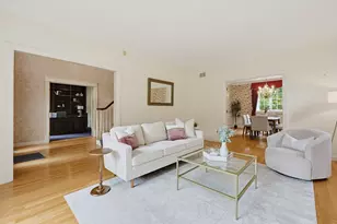 22 Codman Dr, Sudbury, MA 01776 - Photo 3