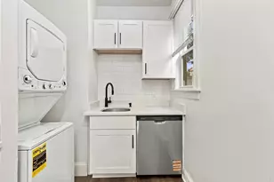 27 Hosmer St, Boston, MA 02126 - Photo 5