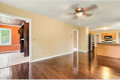 24 Washington Street, Mendon, MA 01756 - Photo 5