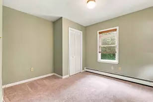 24 Washington St, Mendon, MA 01756 - Photo 19