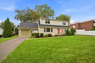 25 St Anthony St, Chicopee, MA 01013 - Photo 1