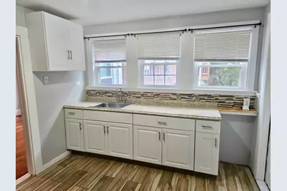 83 Chapin St #1, Southbridge, MA 01550 - Photo 5