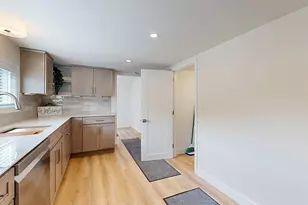 11 Pond View Way, Northborough, MA 01532 - Photo 5