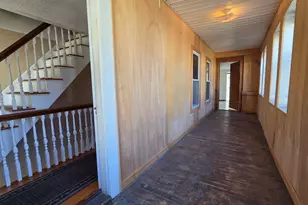 5 Mechanic St, Milford, MA 01757 - Photo 13