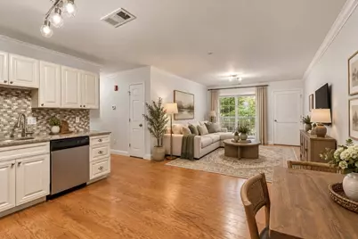 24 Shayne Rd #110, Franklin, MA 02038 - Photo 1