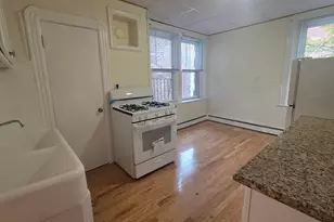 6 Unity St, Boston, MA 02113 - Photo 1