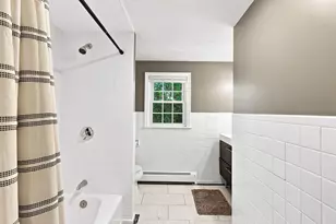 15 Hancock St, Milford, MA 01757 - Photo 17