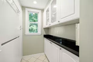 93 Easton St, Boston, MA 02134 - Photo 5