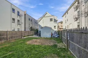 97 Canonicus St, Fall River, MA 02723 - Photo 21