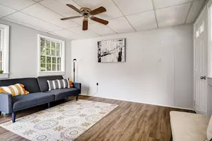 16 Phillip Ave, Burlington, MA 01803 - Photo 19