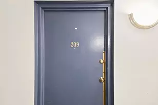 26 Waverly St, Boston, MA 02135 - Photo 29