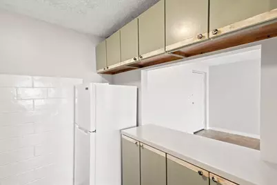 26 Waverly St #209, Boston, MA 02135 - Photo 7